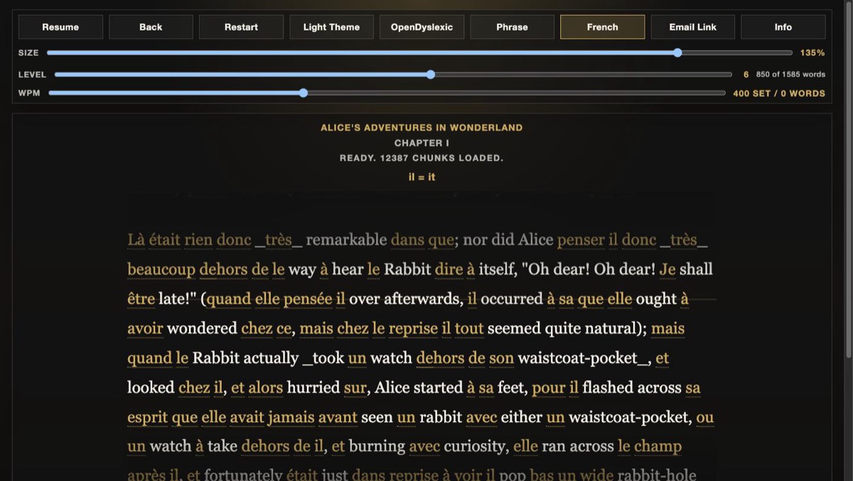 The RSVP Phrase Reader in flow mode, showing Alice's Adventures in Wonderland with French vocabulary substituted into the English text.